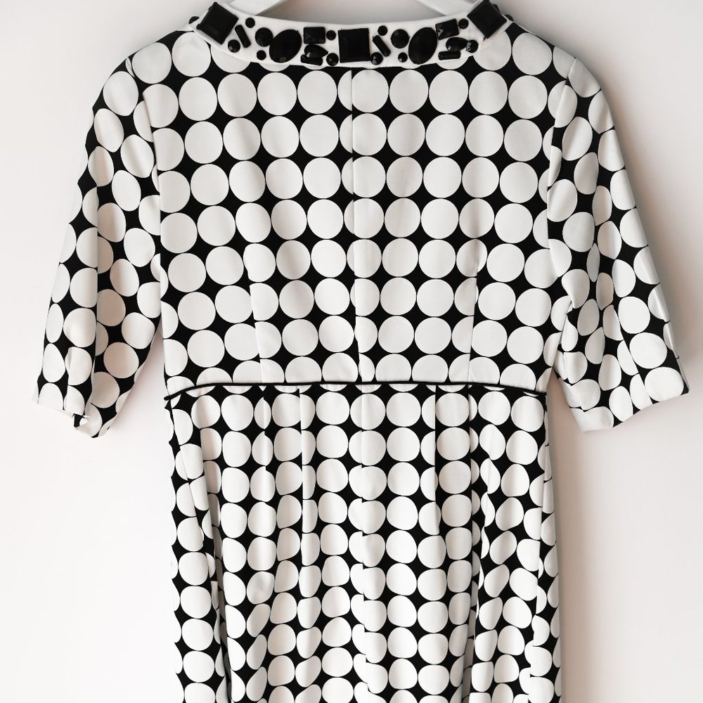 C2 STUDIO Black & White Circle Pattern Dress with Gemstones - Size Small - Picture 4 of 8